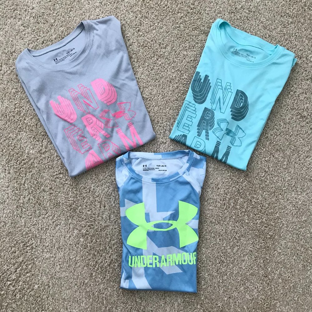 Kids Lot of 3 Under Armour T-Shirt Heatgear Loose - LOT of 3 Size Youth Large